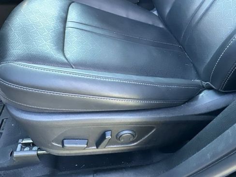 Used 2023 Kia Sorento SX FWD image 33