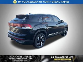 New 2026 Volkswagen Atlas Cross Sport SE video 3