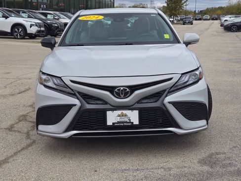 Used 2024 Toyota Camry XSE image 5