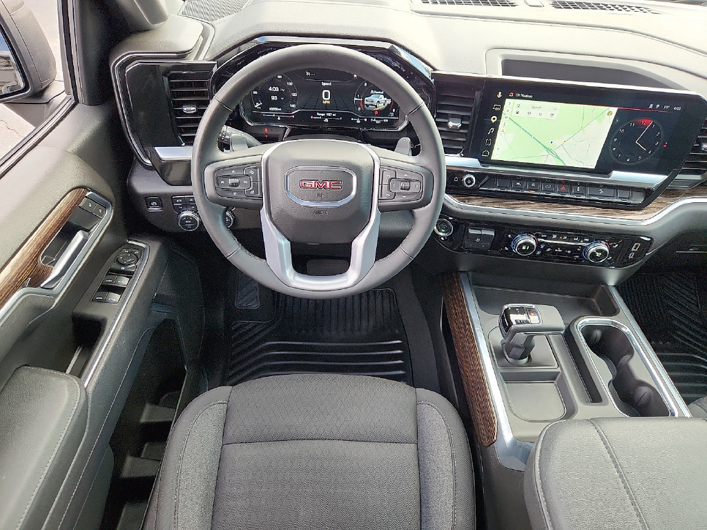 Used 2025 GMC Sierra 1500 Elevation w/ X31 Off-Road Package AWD/4WD image 11