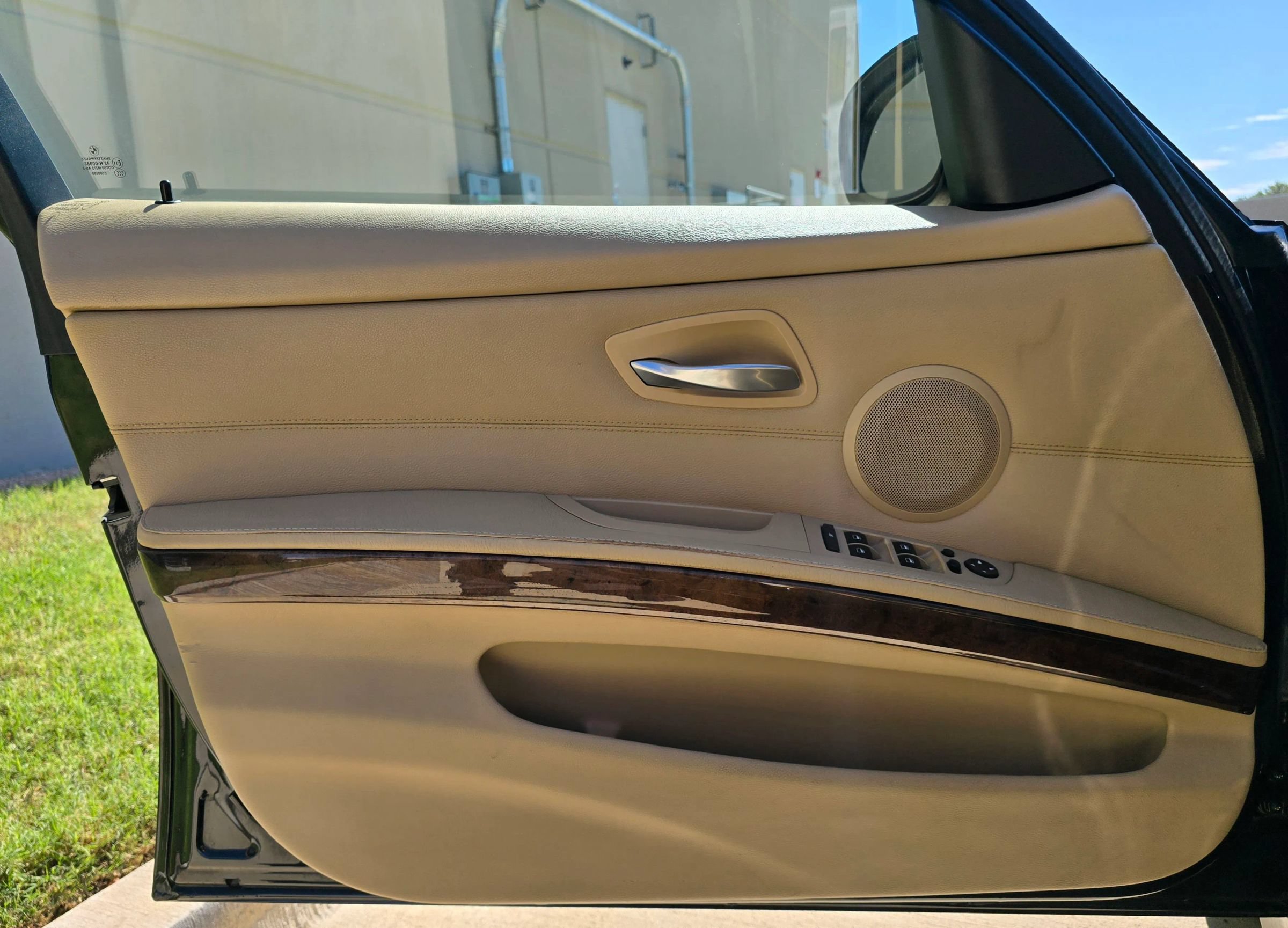 Used 2010 BMW 328i Sedan RWD image 15