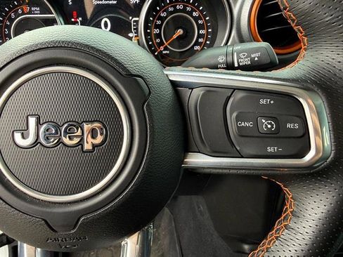 Used 2023 Jeep Gladiator Mojave w/ Trailer Tow Package image 22