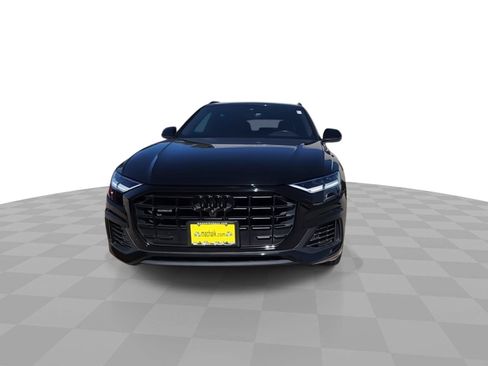 Used 2021 Audi Q8 Premium w/ Black Optic Package AWD/4WD image 3