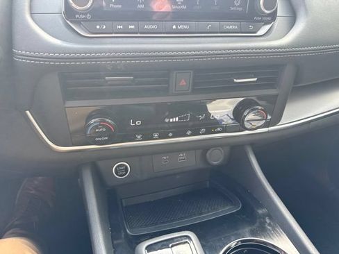 Certified 2023 Nissan Rogue SV AWD/4WD image 15
