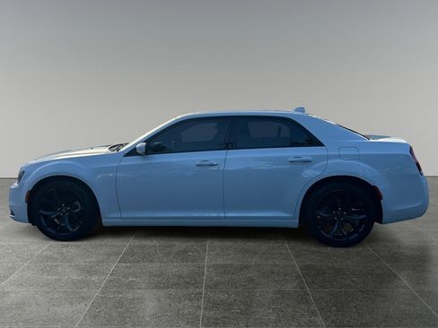 Used 2022 Chrysler 300 S image 4