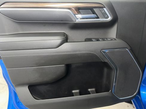 Certified 2022 Chevrolet Silverado 1500 LT Trail Boss image 7