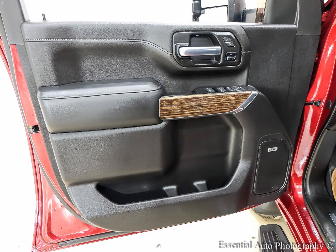 Used 2020 Chevrolet Silverado 2500 High Country w/ Z71 Off-Road Package AWD/4WD image 29