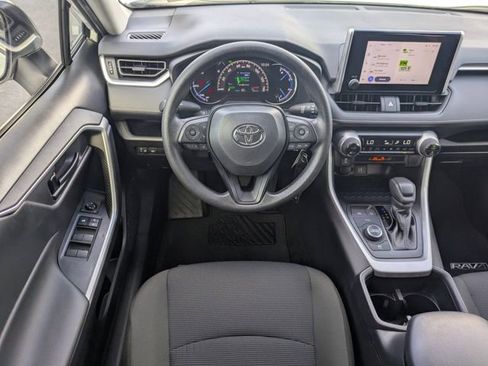 Used 2025 Toyota RAV4 LE image 16