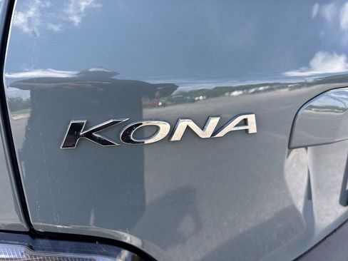 Used 2022 Hyundai Kona SEL w/ Cargo Package AWD/4WD image 11