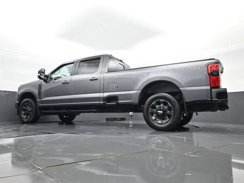 Used 2023 Ford F250 Lariat w/ Sport Appearance Package AWD/4WD image 24