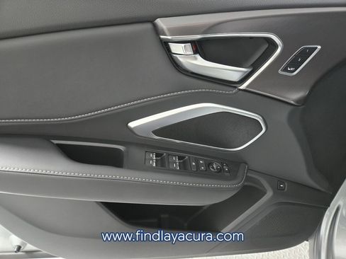 New 2026 Acura RDX SH-AWD image 19