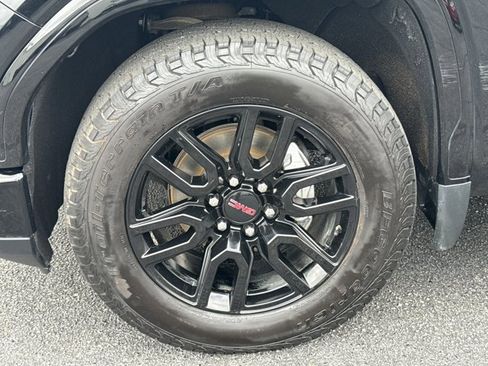 Used 2022 GMC Sierra 1500 Elevation w/ LPO, Elevation Black Package RWD image 16