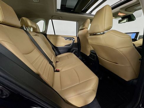 Used 2019 Toyota RAV4 Limited w/ Advanced Technology Package image 35