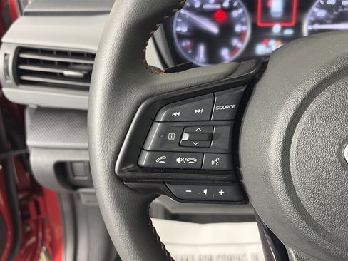 Used 2025 Subaru Crosstrek 2.5i Limited w/ Crosstrek Mirror Package image 27