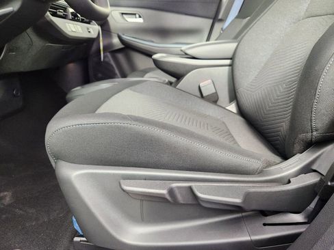 New 2026 Nissan Leaf w/ Floor Mat Package (S+) FWD image 12