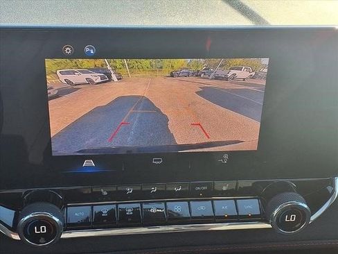 Certified 2024 Chevrolet Colorado Z71 w/ Z71 Convenience Package 2 image 4