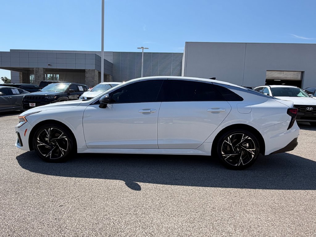 Used 2025 Kia K5 GT-Line w/ GT-Line Premium Package FWD image 4