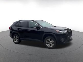 Used 2025 Toyota RAV4 XLE video 2