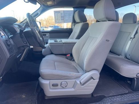 Used 2011 Ford F150 XLT w/ XLT Chrome Pkg image 15