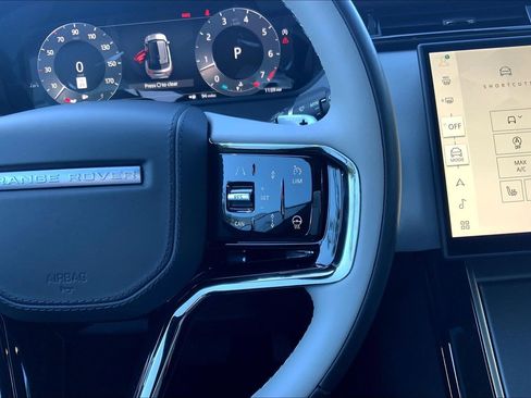 Used 2026 Land Rover Range Rover Velar S image 24