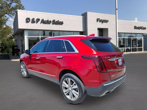 Used 2021 Cadillac XT5 Premium Luxury w/ LPO, Floor Liner Package AWD/4WD image 3