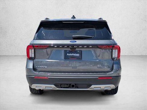 New 2026 Ford Explorer Active w/ Active Comfort Package RWD image 9