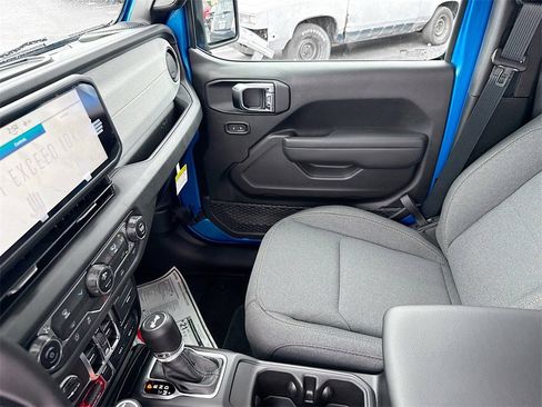 New 2025 Jeep Wrangler Willys image 24