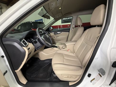 Used 2016 Nissan Rogue SL image 18