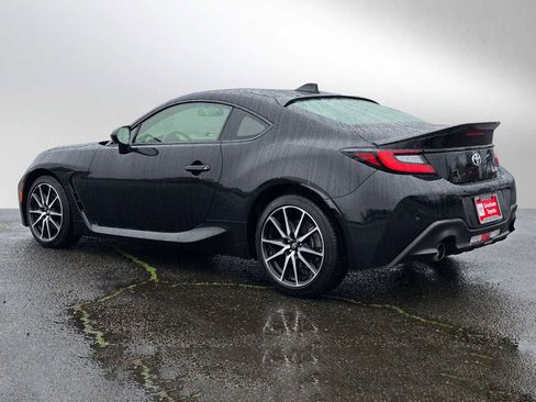 Used 2023 Toyota GR86 image 6