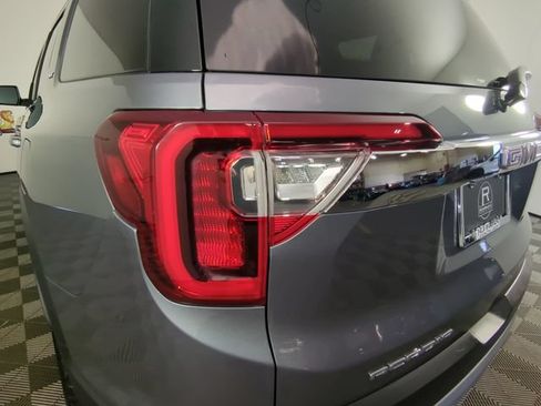Used 2021 GMC Acadia SLT FWD image 32