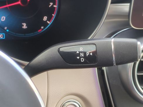 Used 2020 Mercedes-Benz GLC 300 GLC 300 image 17