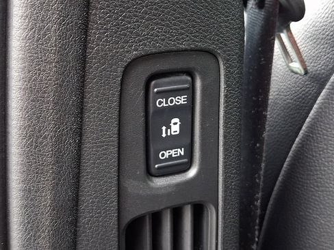 Certified 2023 Honda Odyssey EX-L image 13
