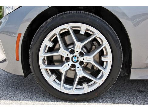 Used 2025 BMW 330i Sedan RWD image 35