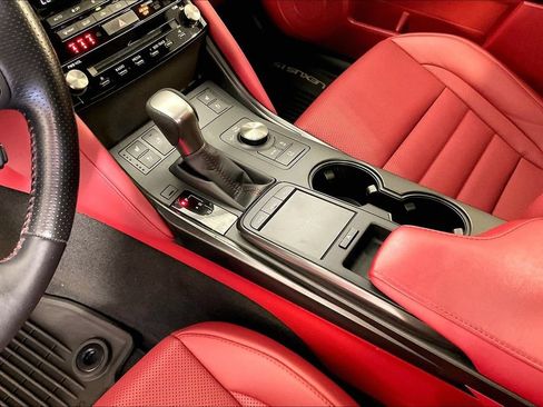 Used 2025 Lexus IS 350 F Sport w/ Accessory Package RWD image 15