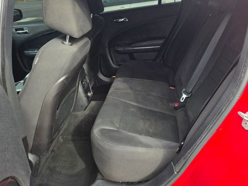 Used 2013 Dodge Charger R/T image 17