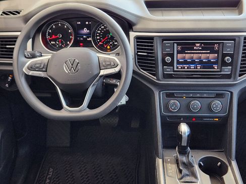 Used 2020 Volkswagen Atlas Cross Sport S image 26