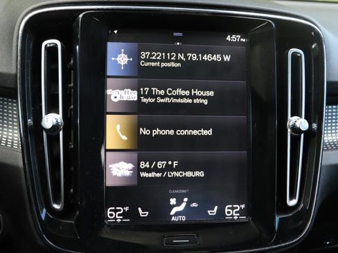 Used 2019 Volvo XC40 T4 R-Design FWD image 15