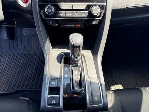 Used 2019 Honda Civic EX image 17