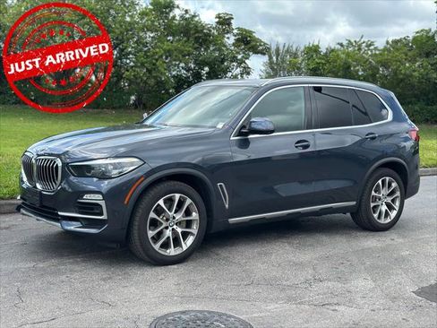 Used 2021 BMW X5 sDrive40i w/ Convenience Package RWD image 2