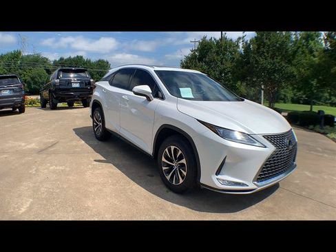 Certified 2022 Lexus RX 350 FWD w/ Premium Package image 2