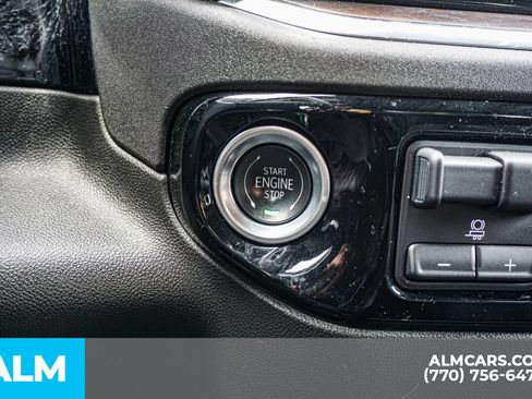 Used 2025 GMC Sierra 1500 SLT RWD image 33
