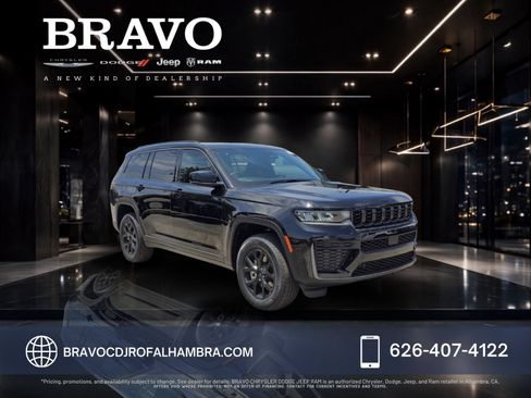New 2026 Jeep Grand Cherokee L 4WD image 1
