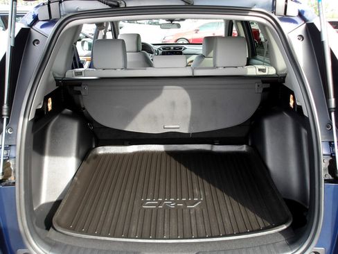 Used 2017 Honda CR-V EX image 11