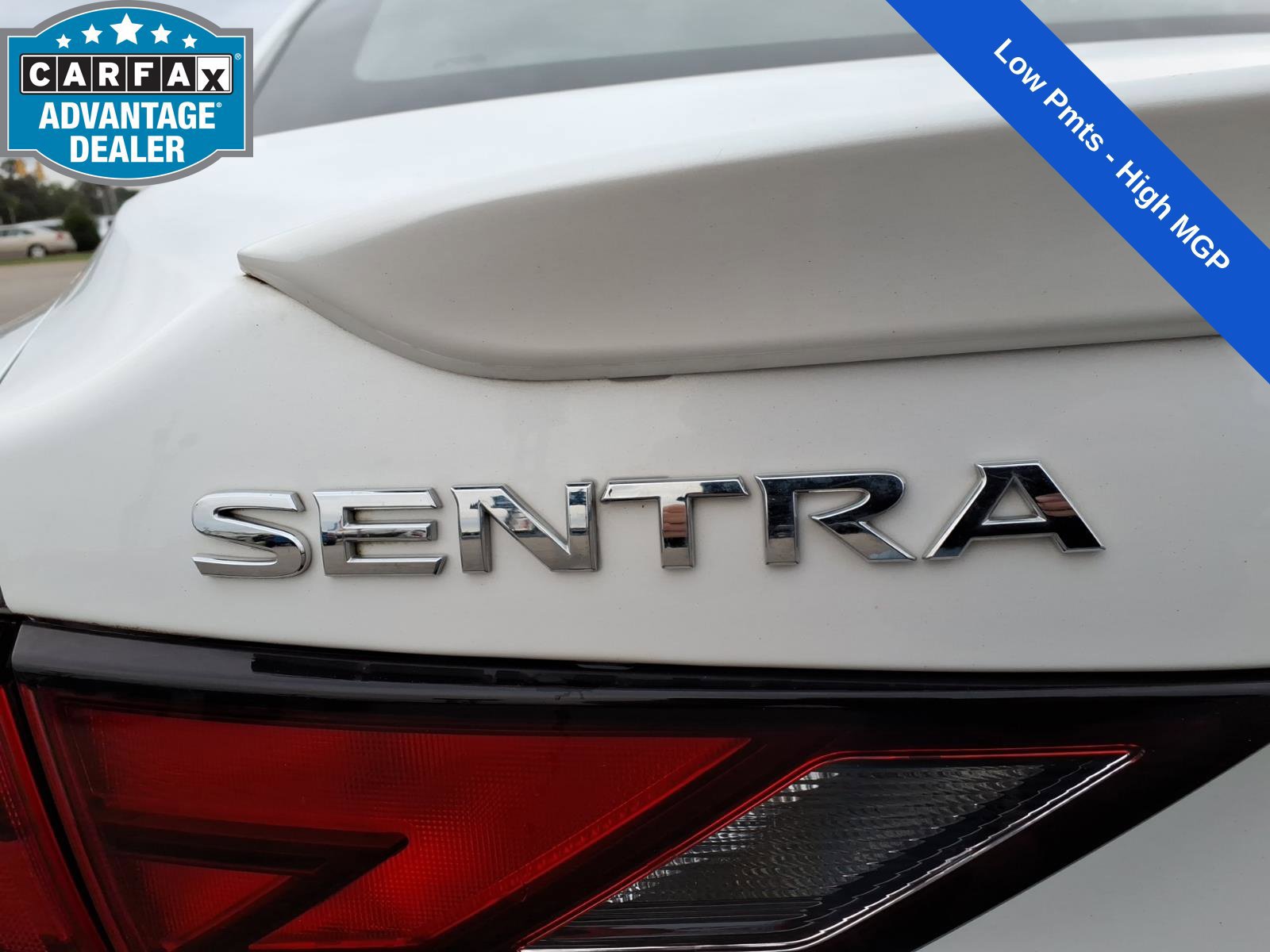Used 2020 Nissan Sentra SR FWD image 9