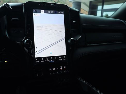 Used 2024 RAM 2500 Limited image 58