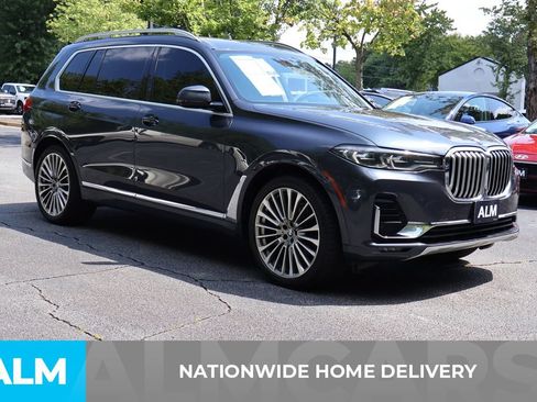 Used 2022 BMW X7 xDrive40i w/ Parking Assistance Package AWD/4WD image 4