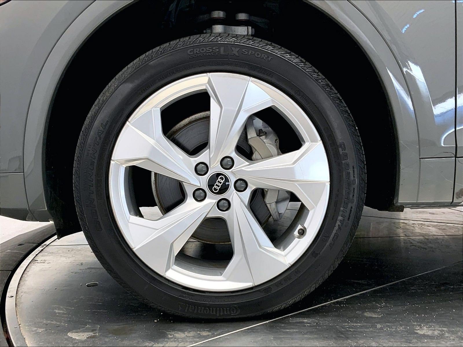 Certified 2023 Audi Q5 2.0T Premium Plus AWD/4WD image 8