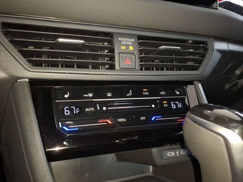 Used 2026 Volkswagen Jetta Sport FWD image 18