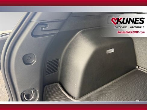 New 2026 GMC Terrain Elevation w/ LPO, Floor Liner Package AWD/4WD image 34