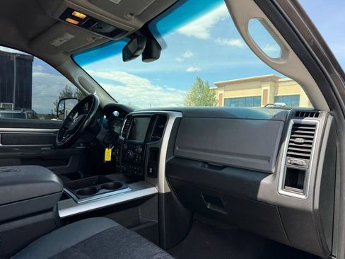 Used 2015 RAM 3500 Lone Star AWD/4WD image 31